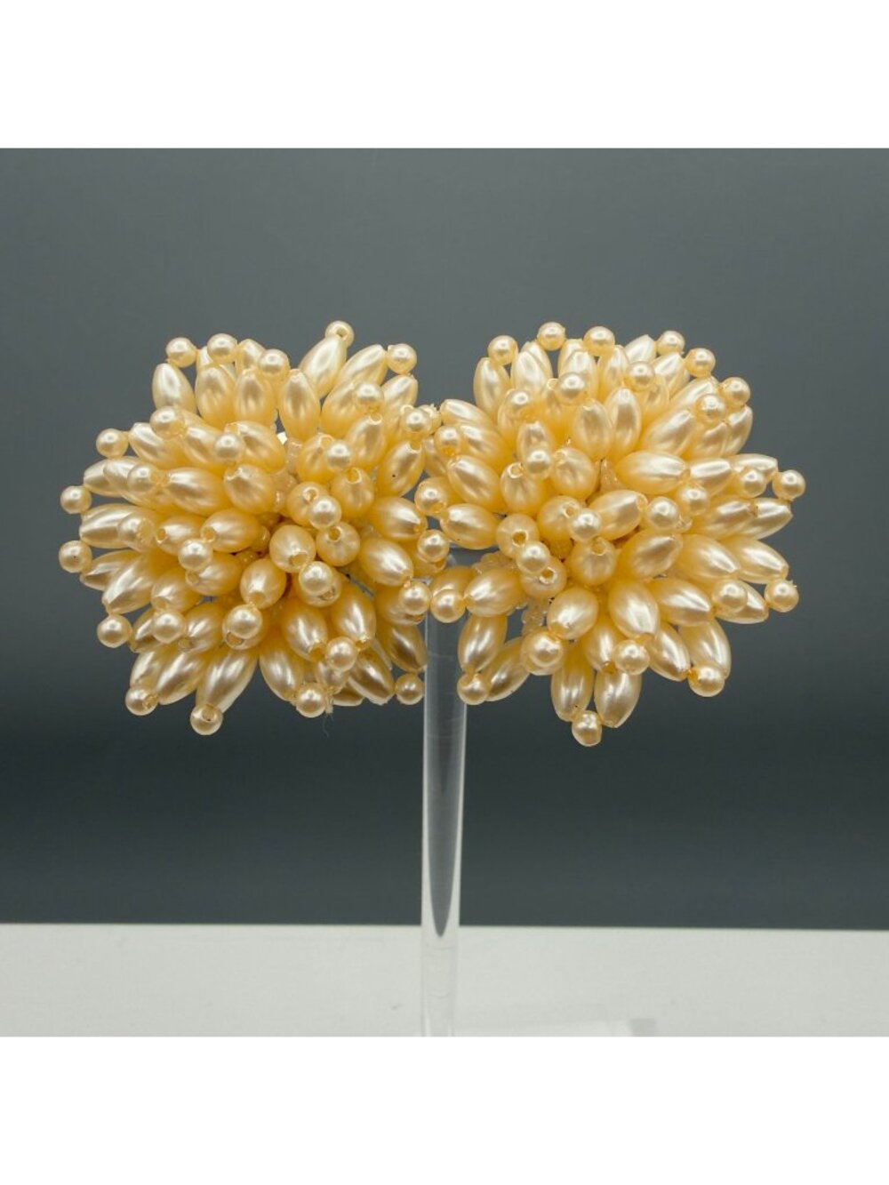 Vintage Faux Pearl Cluster Clip On Earrings Floral